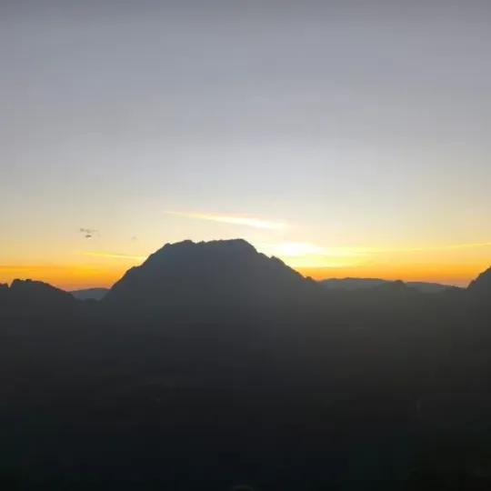 Lever de soleil au Maïdo